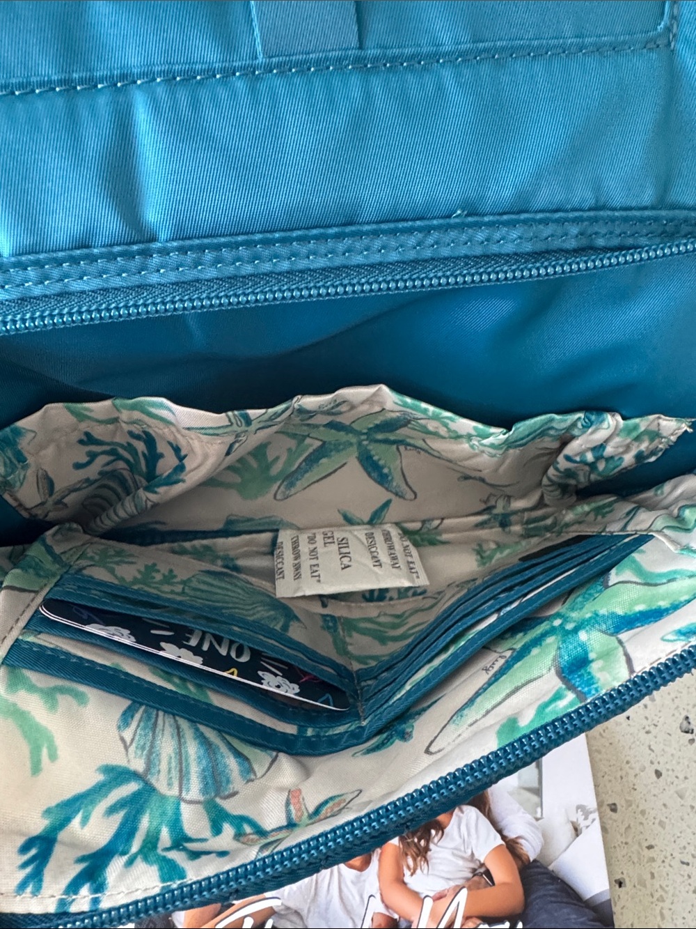 Lug ARPEGGIO Ocean Blue Quilted Tote Everyday Bag Travel Beach Casual Bag NWT - Picture 6 of 12